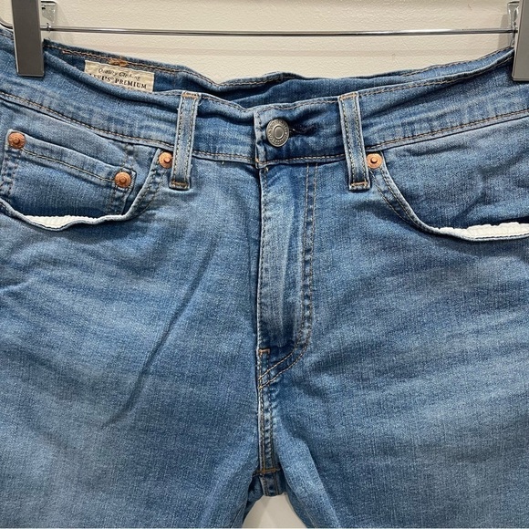 Levi’s Cutoff Denim High Waist Shorts Size 28 Light Wash - Picture 4 of 11